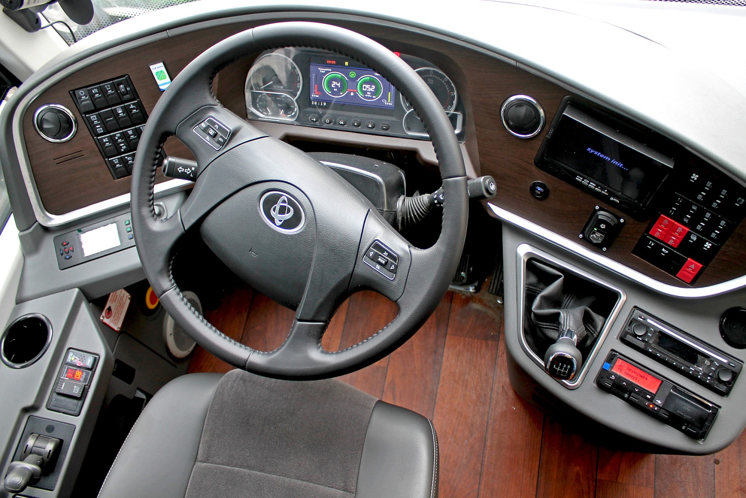 Автобус SOLLERS SA9