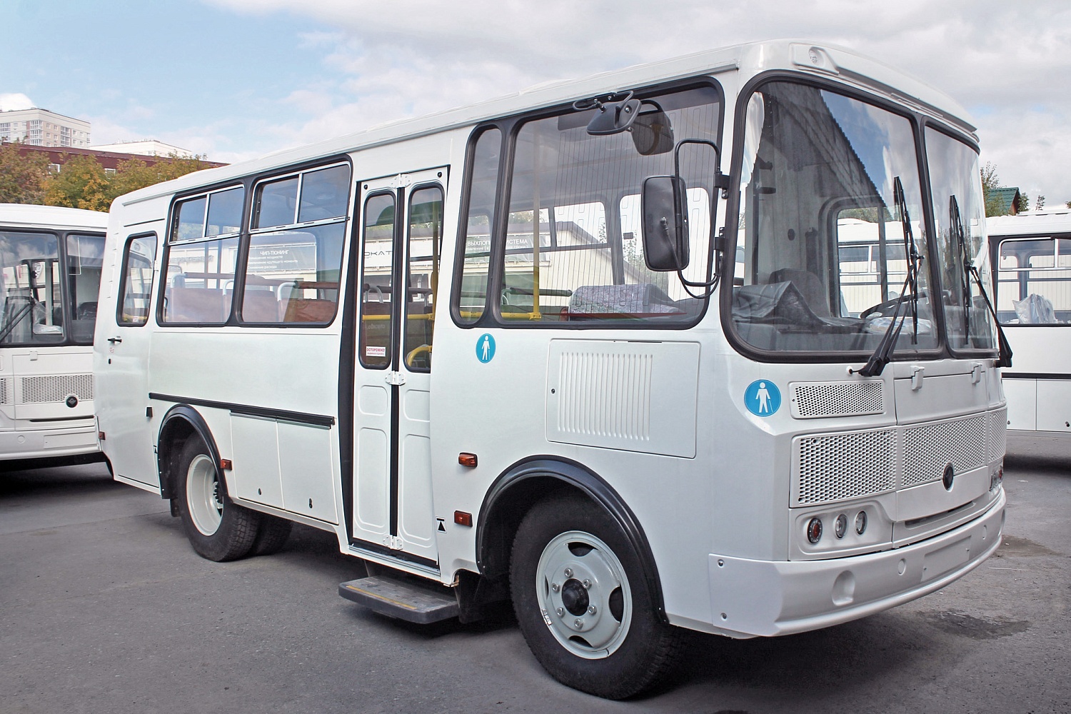 Автобус ПАЗ-320530-04